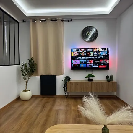 The Black Haven Appartement